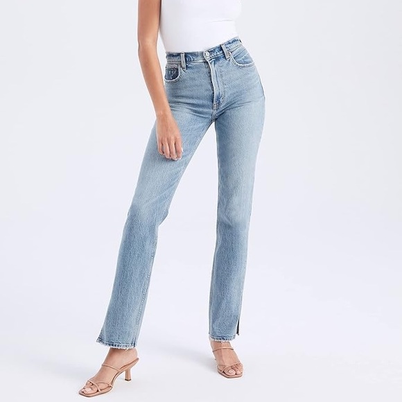 Abercrombie & Fitch Denim - Women’s A&F Ultra High Rise 90s Straight Light With Vent Hem Jeans Size 28/6R
